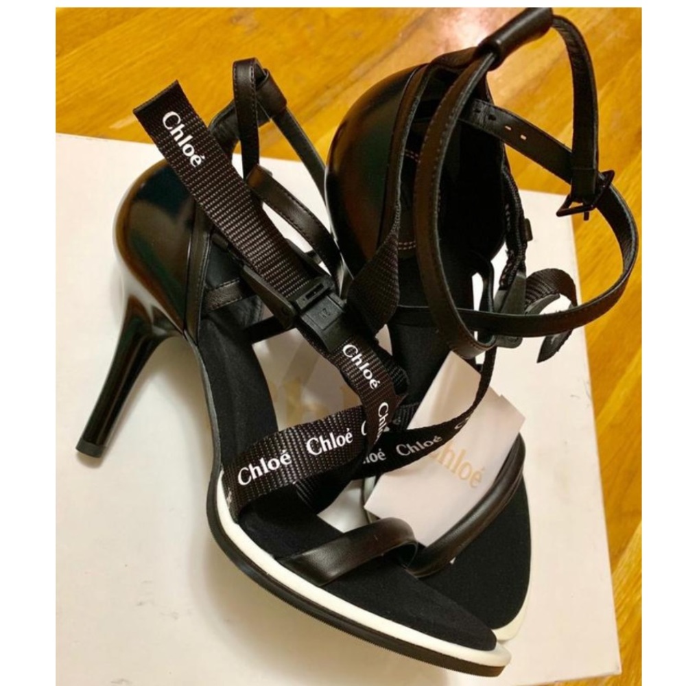 Chloé Sandals